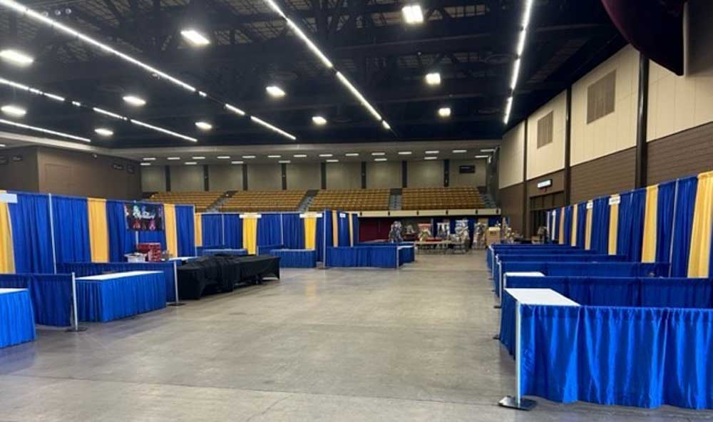 Booth Decorating-11-1000px