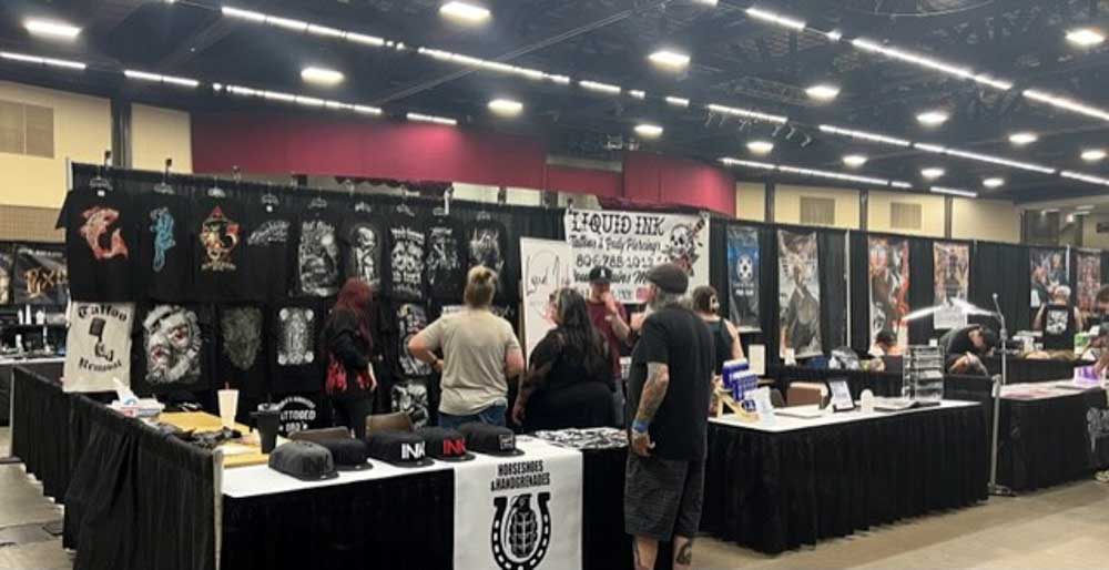 Booth Decorating-17-1000px